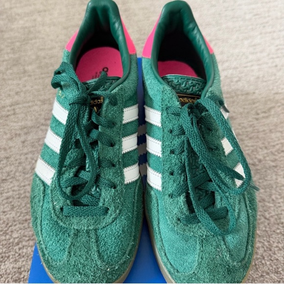 Adidas Gazelle Green and White Women's Sneakers - Picture 2 of 2